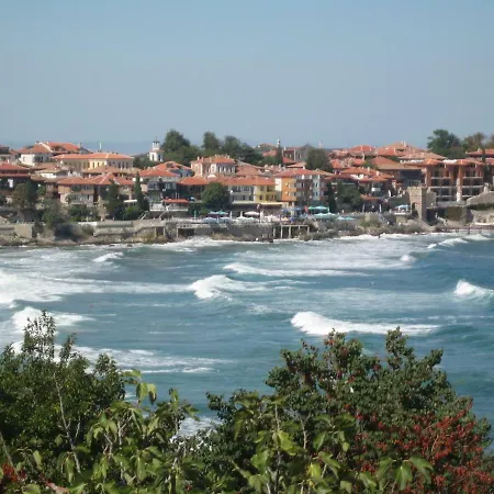 Katerkovi 2* Szozopol